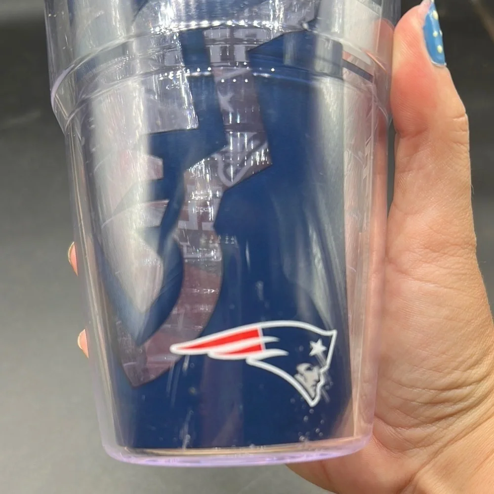 clear white & blue New England Patriots AFC East Football Tervis 24oz no lid